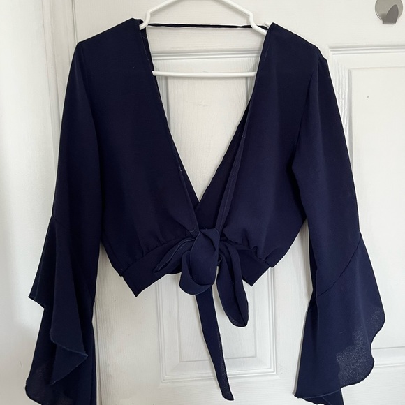 M Boutique beautiful top - Picture 2 of 2